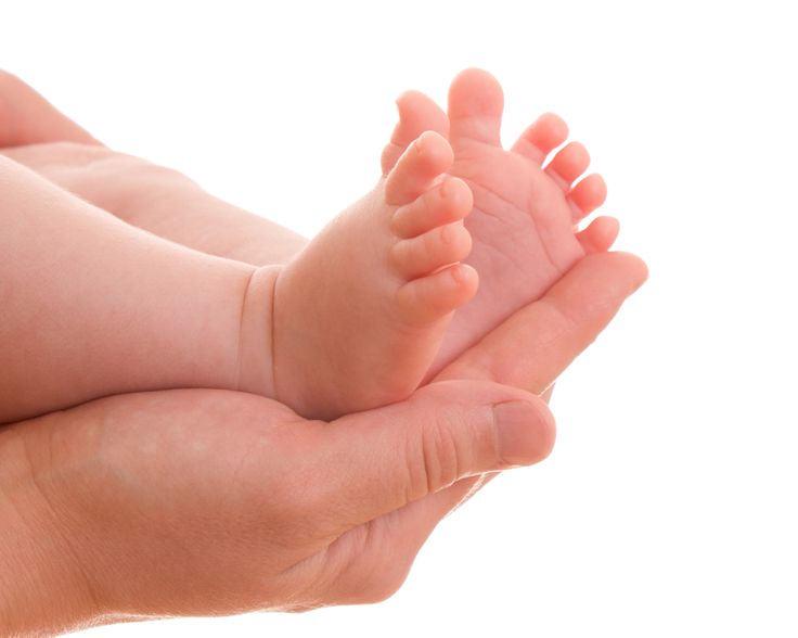 take care of baby's feet