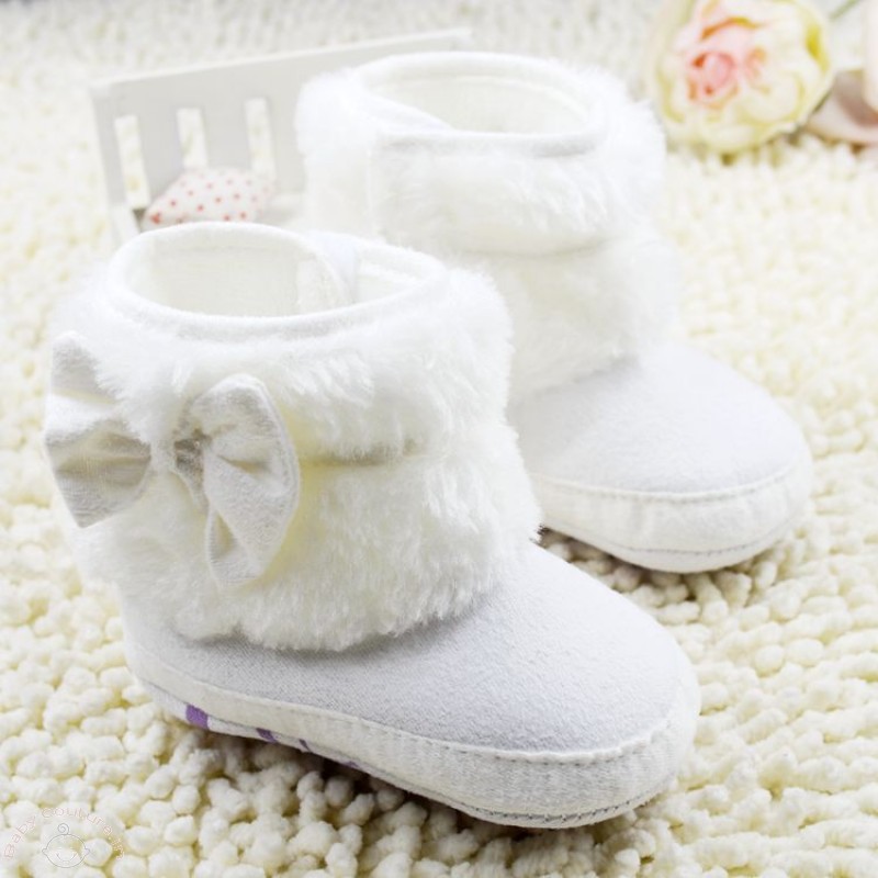 snow_white_baby_fur_boots_4_