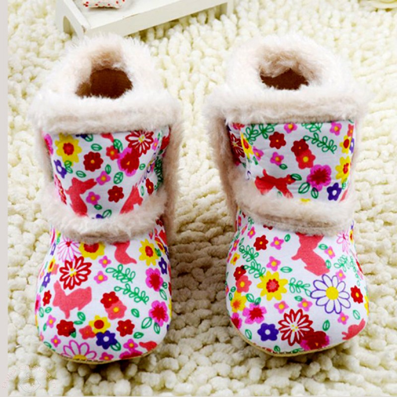 flower_bits_warm_baby_boots_2