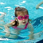 Tips to Ease Your Child’s Fear of Swimming