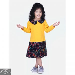 Yellow Woollen Tunics with Round Collars for the Girls